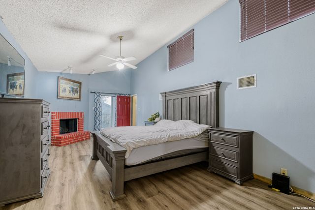 2518 Ridge Leaf, San Antonio, TX 78251