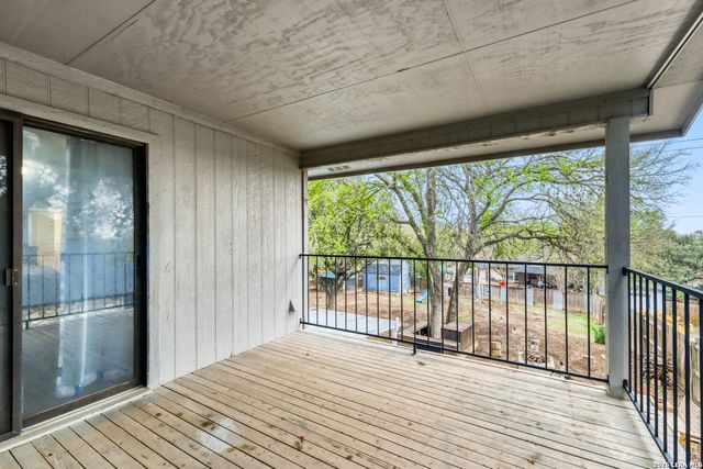 2518 Ridge Leaf, San Antonio, TX 78251