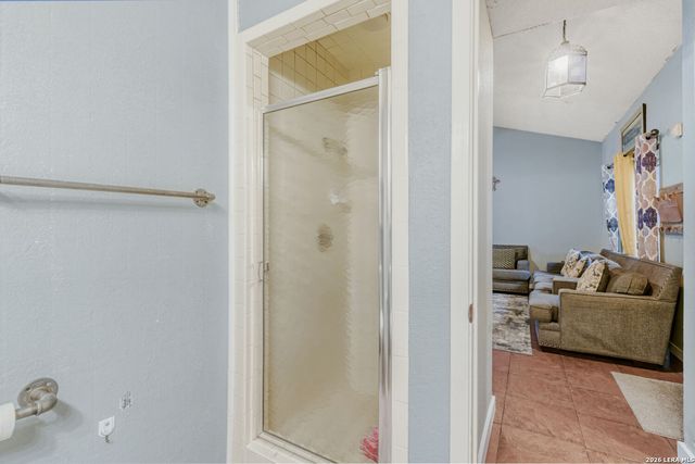 2518 Ridge Leaf, San Antonio, TX 78251