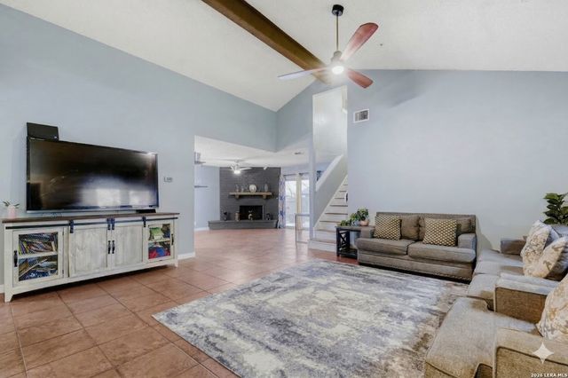 2518 Ridge Leaf, San Antonio, TX 78251