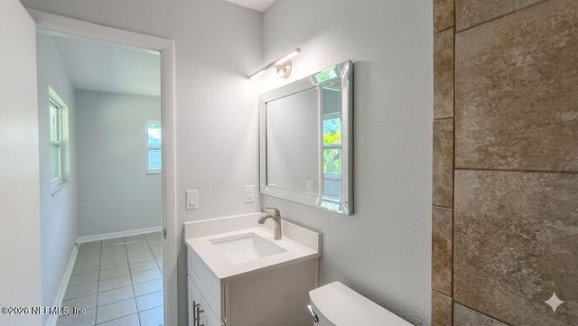 1283 NANTUCKET Avenue, Atlantic Beach, FL 32233