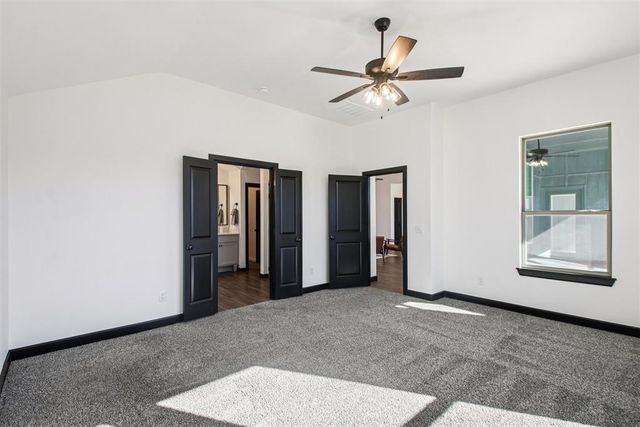 13320 SW 8th Street, Yukon, OK 73099