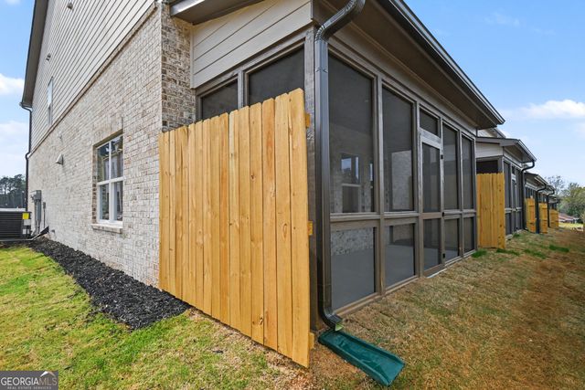 4310 Fern River Bend 70, Norcross, GA 30093