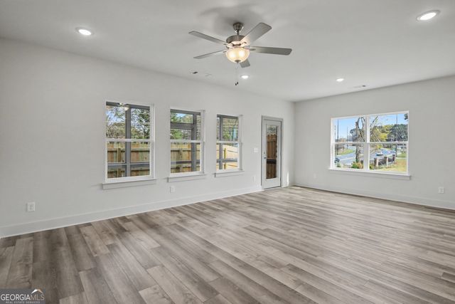 4310 Fern River Bend 70, Norcross, GA 30093