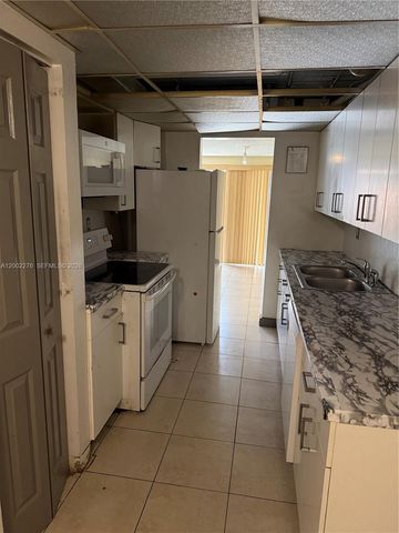 8024 NW 27th Court, Sunrise, FL 33322