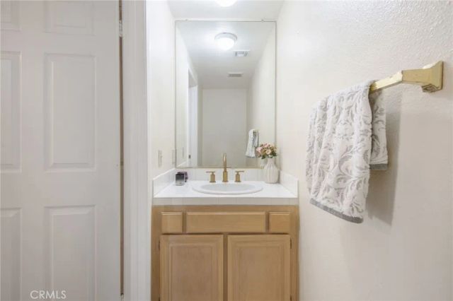 13220 Valleyheart Drive 305, Studio City, CA 91604