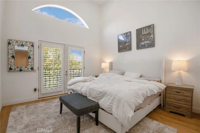 13220 Valleyheart Drive 305, Studio City, CA 91604
