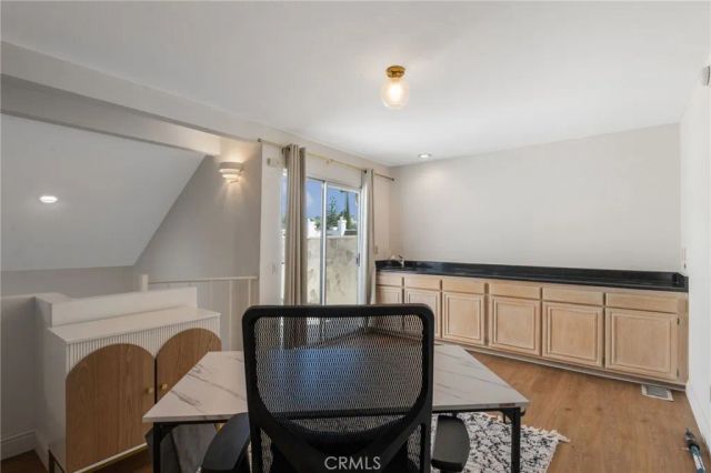 13220 Valleyheart Drive 305, Studio City, CA 91604