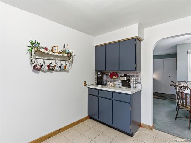 550 Johnson Street, Almont, MI 48003