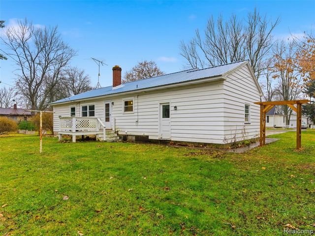 550 Johnson Street, Almont, MI 48003