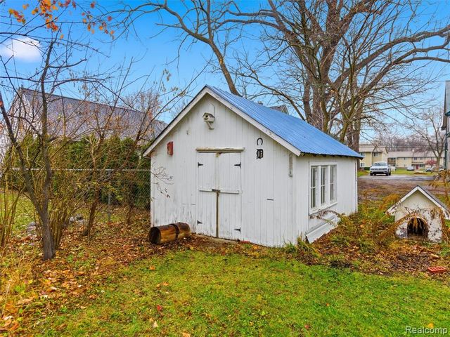 550 Johnson Street, Almont, MI 48003