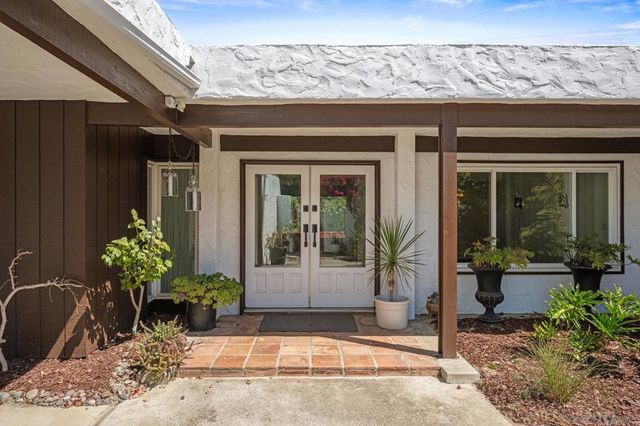 1640 El Paso Real, La Jolla, CA 92037