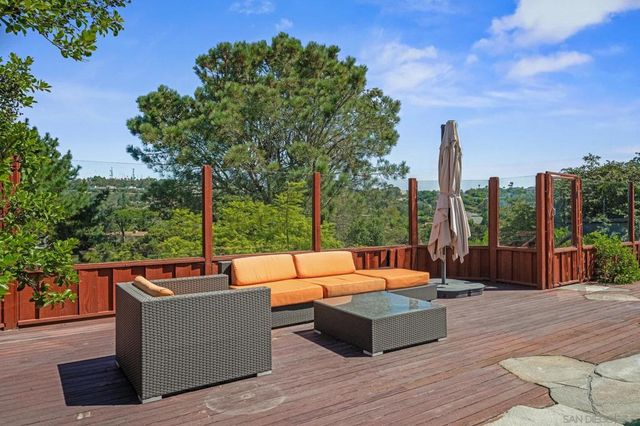 1640 El Paso Real, La Jolla, CA 92037