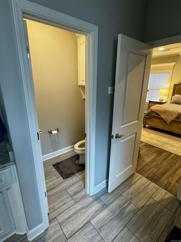 1717 Creekview, Sherwood, AR 72120