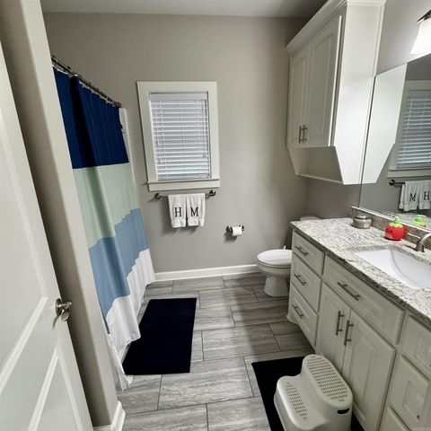 1717 Creekview, Sherwood, AR 72120