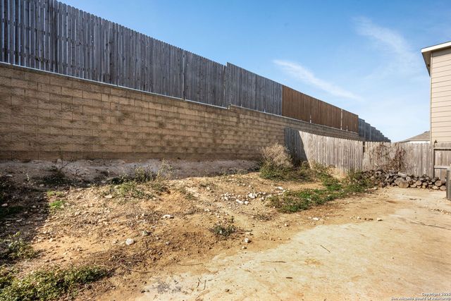 24267 Invitation Oak, San Antonio, TX 78261