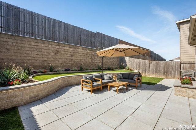 24267 Invitation Oak, San Antonio, TX 78261