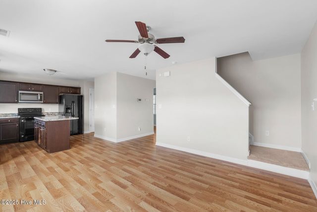 405 Duncan Drive S, Richlands, NC 28574