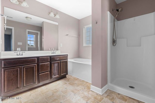 405 Duncan Drive S, Richlands, NC 28574