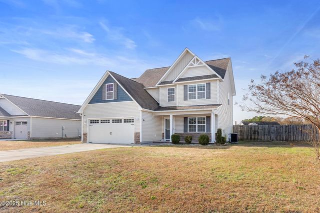 405 Duncan Drive S, Richlands, NC 28574