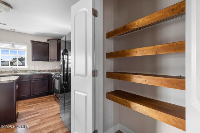 405 Duncan Drive S, Richlands, NC 28574