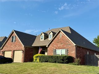 10202 N 118 East Avenue, Owasso, OK 74055