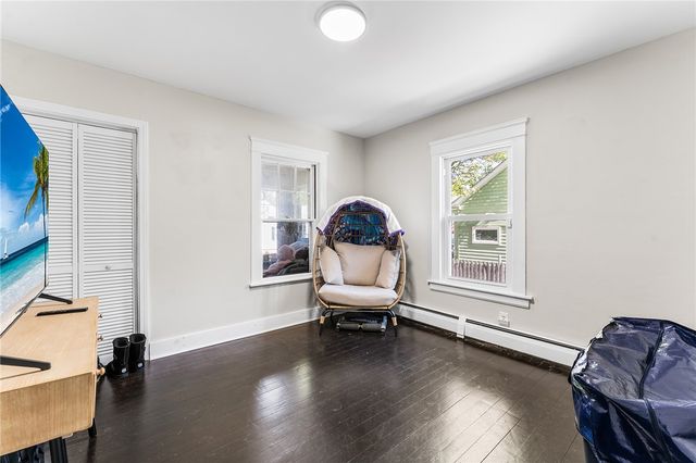 9 Lookout Avenue, North Providence, RI 02911