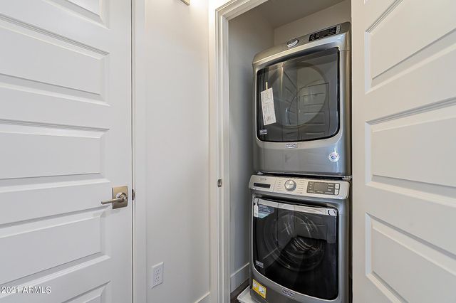 7300 E Earll Drive Unit 1016, Scottsdale, AZ 85251