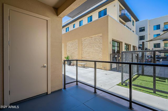 7300 E Earll Drive Unit 1016, Scottsdale, AZ 85251