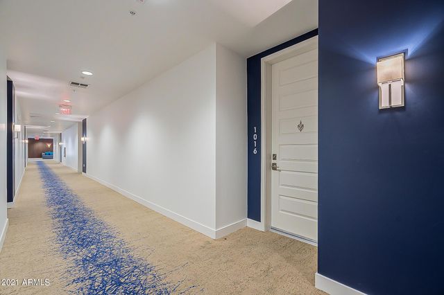 7300 E Earll Drive Unit 1016, Scottsdale, AZ 85251