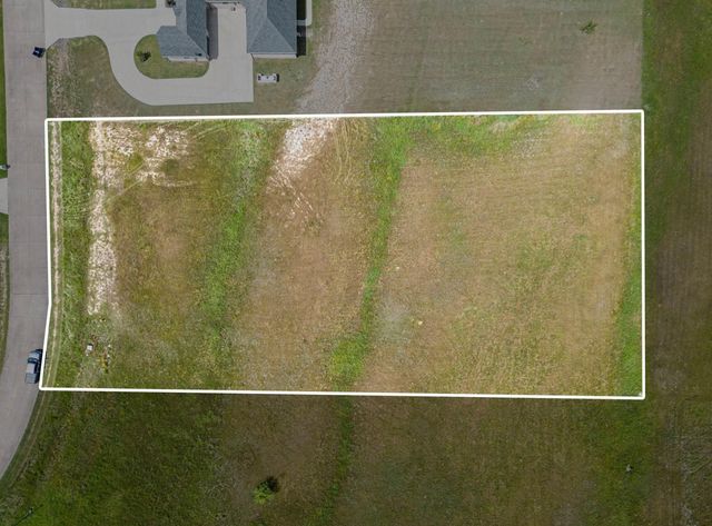 1099 Deerfield Drive, Wills Point, TX 75169