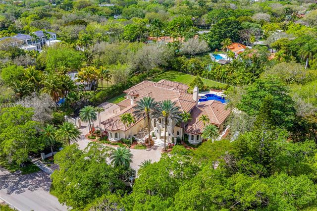 11400 SW 67th Avenue, Pinecrest, FL 33156
