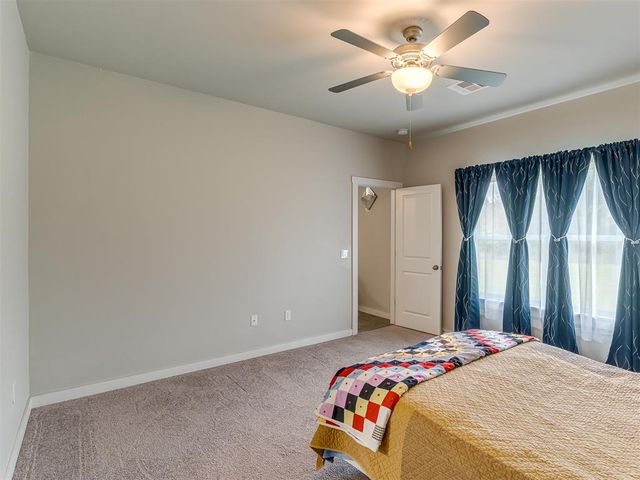 29261 Spur Circle, Mcloud, OK 74851