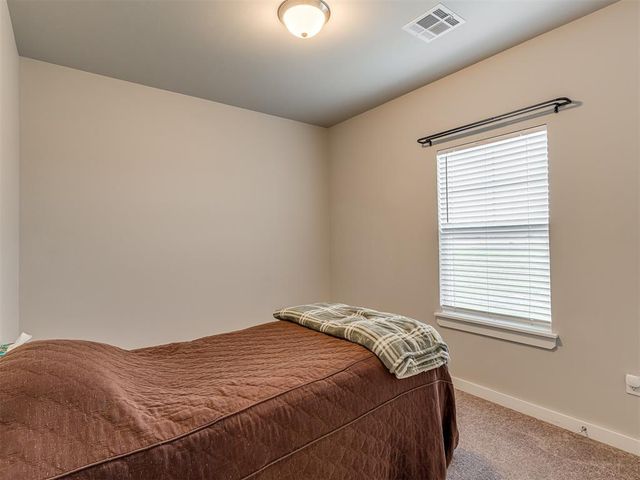 29261 Spur Circle, Mcloud, OK 74851