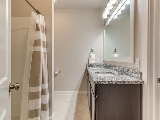 29261 Spur Circle, Mcloud, OK 74851