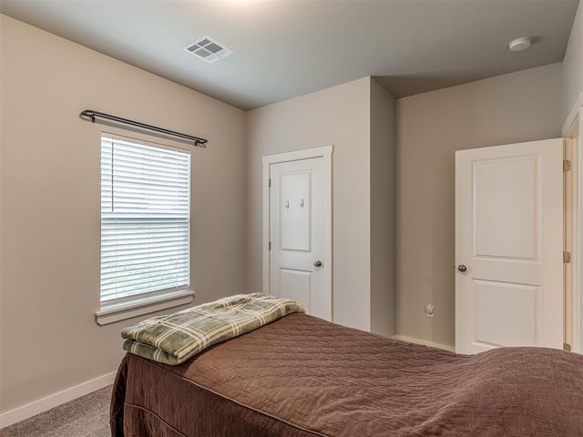 29261 Spur Circle, Mcloud, OK 74851