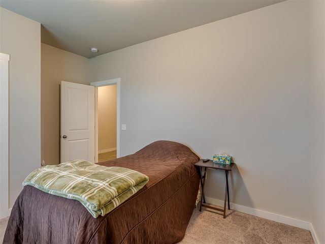 29261 Spur Circle, Mcloud, OK 74851