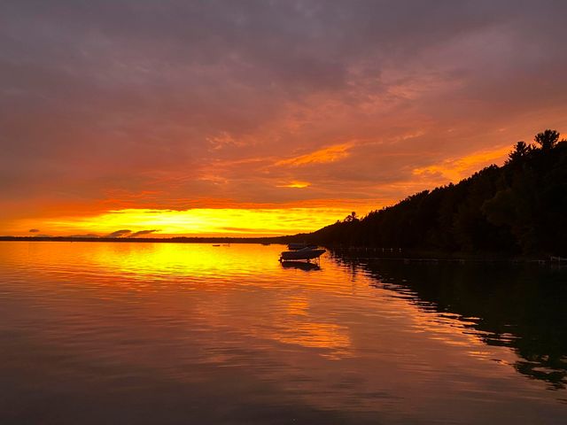 7753 Woodland Drive, Honor, MI 49640