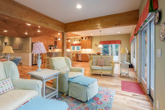 7753 Woodland Drive, Honor, MI 49640