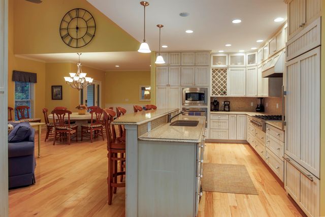 7753 Woodland Drive, Honor, MI 49640