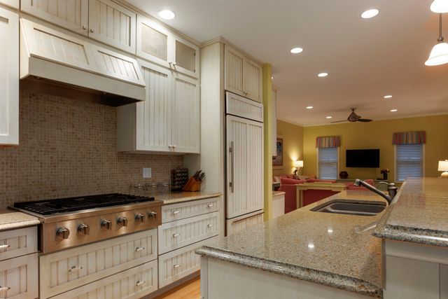 7753 Woodland Drive, Honor, MI 49640