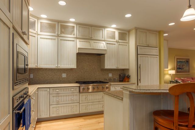 7753 Woodland Drive, Honor, MI 49640