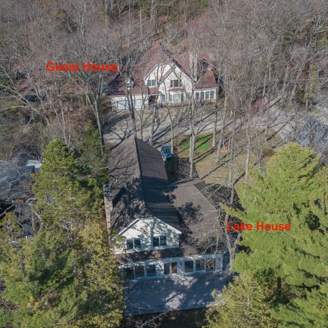 7753 Woodland Drive, Honor, MI 49640