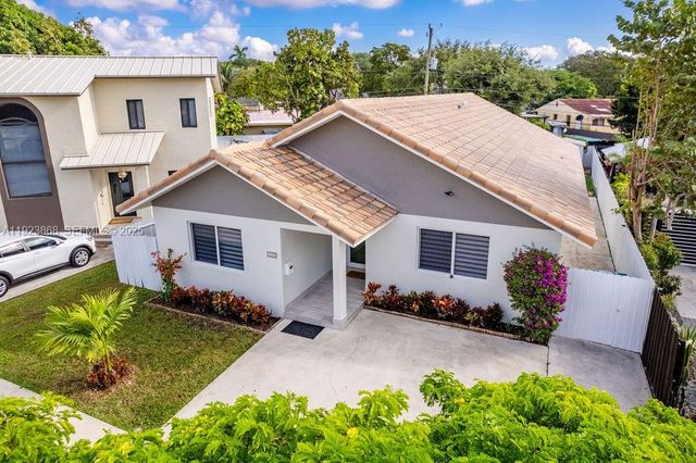 3425 SW 69th Ave, Miami, FL 33155