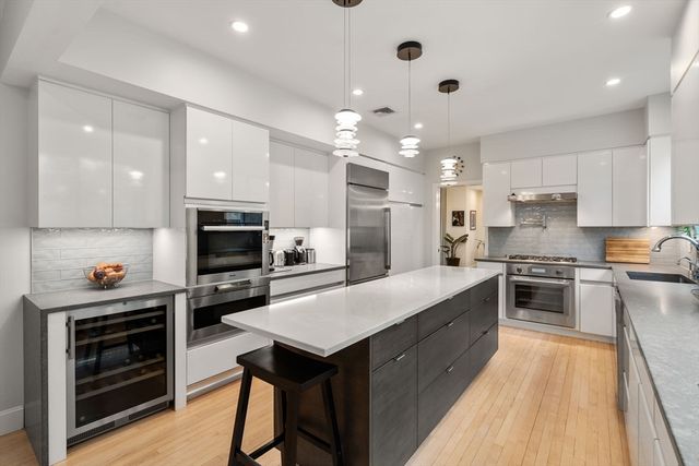 202 Allandale Road B, Boston, MA 02467