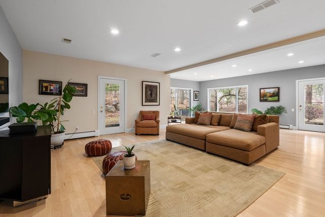 202 Allandale Road B, Boston, MA 02467