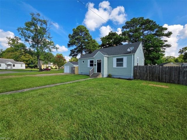 26 S Fairview CIR, Portsmouth, VA 23702