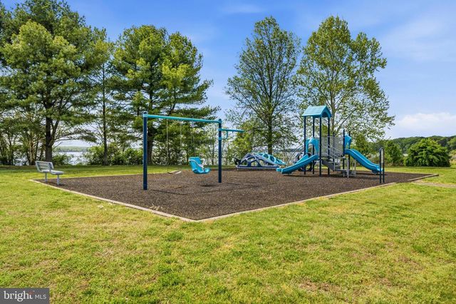 35720 CHIEF RD, Mechanicsville, MD 20659