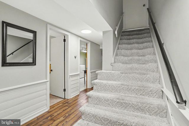 2210 STRATFORD RD, Lancaster, PA 17603