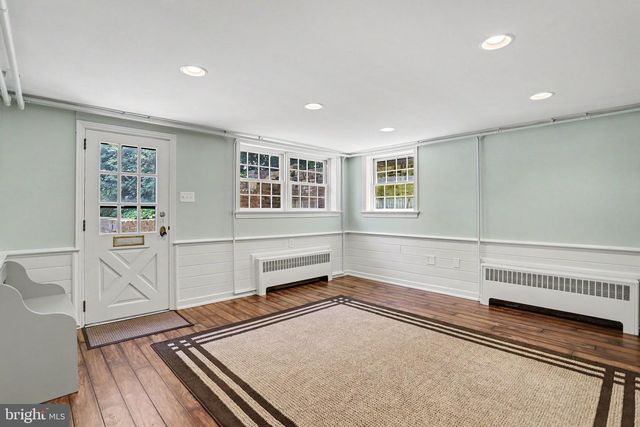 2210 STRATFORD RD, Lancaster, PA 17603